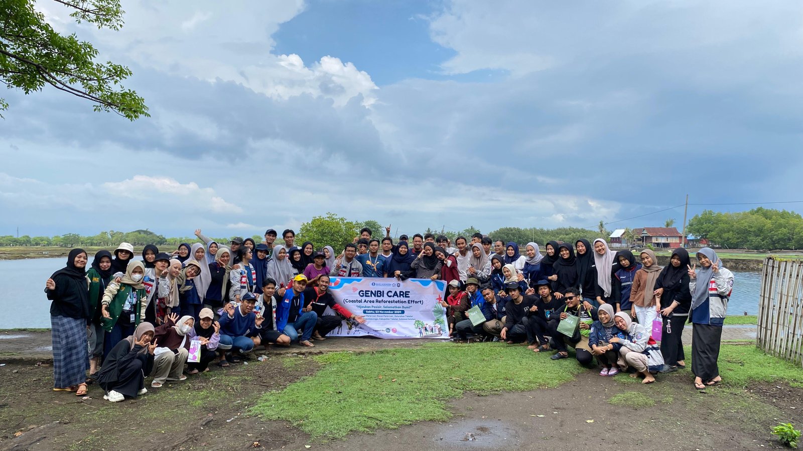 Deputi Lingkungan Hidup GenBI Wilayah Sulawesi Selatan Sukses Menjalani Kegiatan GENBI CARE: Coastal Area Reforestation Effort dengan Tema "Hijaukan Pesisir, Selamatkan Bumi" Takalar, 23 November 2024